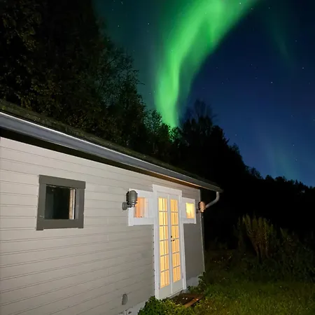 Northern Lights Riverside - Sauna & View Lomamökit Rovaniemi