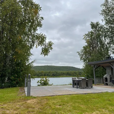 Northern Lights Riverside - Sauna & View *